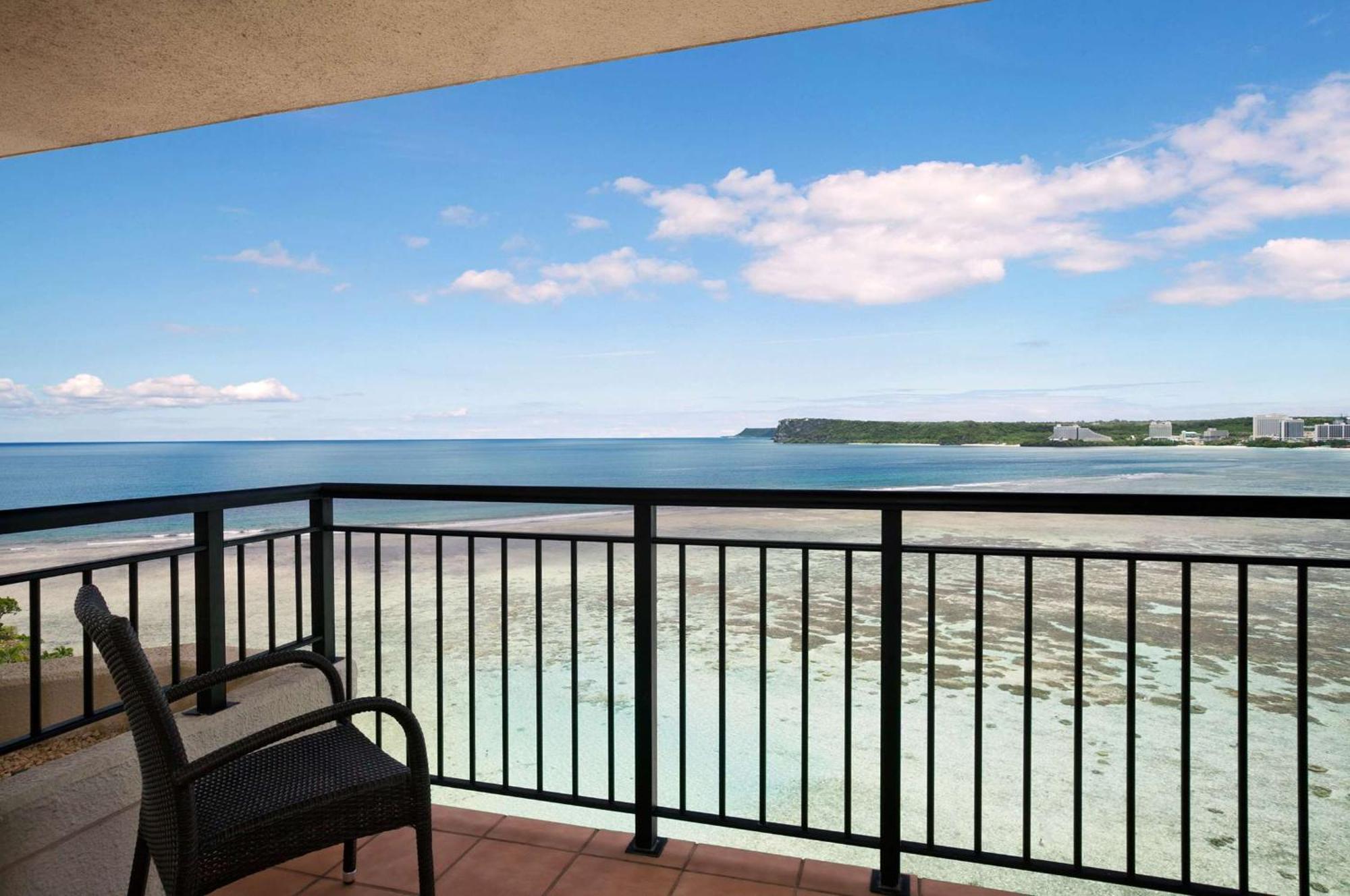 Hilton Guam Resort & Spa Tumon Ngoại thất bức ảnh