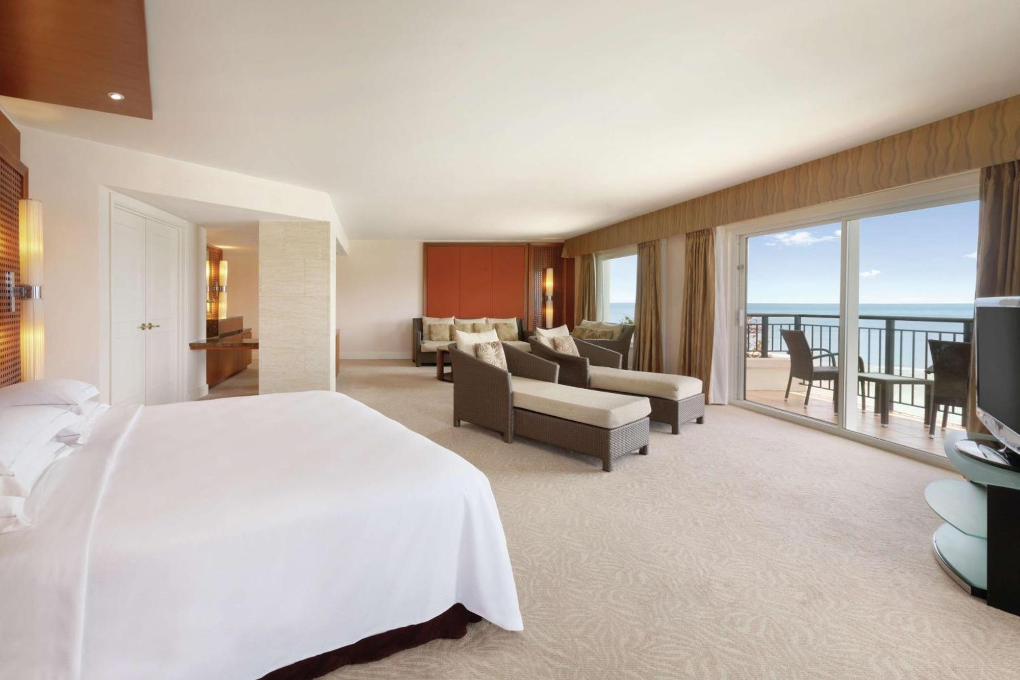 Hilton Guam Resort & Spa Tumon Ngoại thất bức ảnh